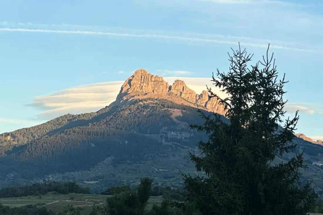 Tágas ház visszafordíthatatlan View, Puy-Sanières