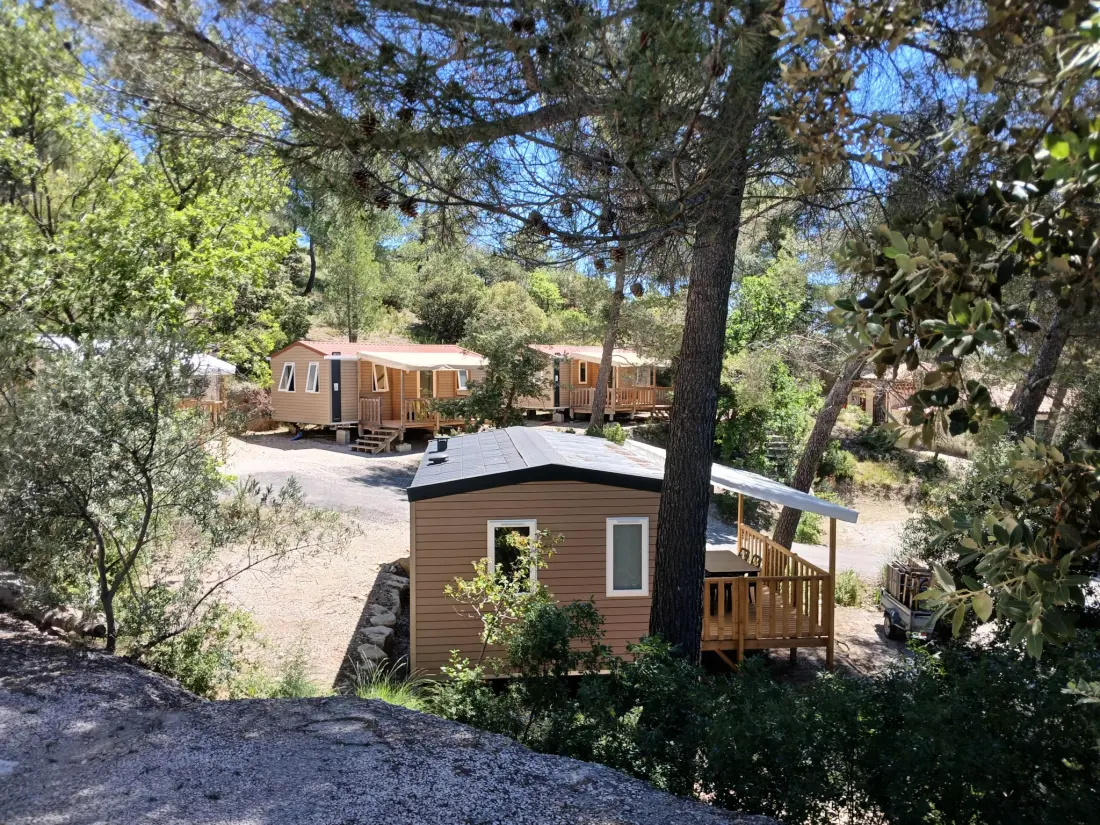 Camping le Cézanne Montagne Sainte- Victoire