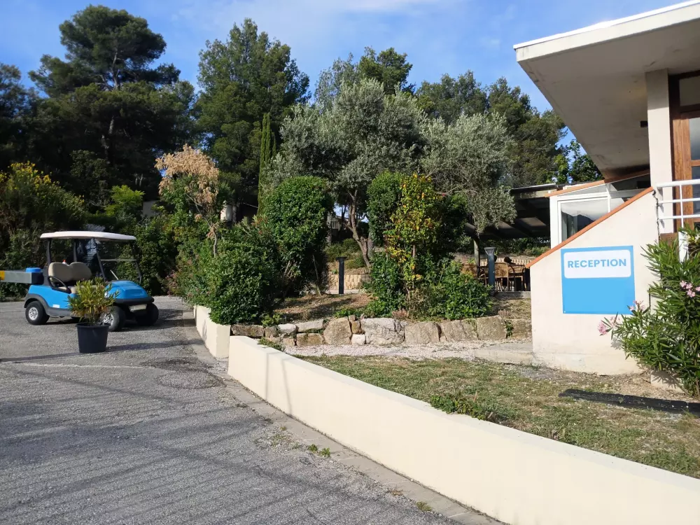 Camping le Cézanne Montagne Sainte-Victoire
