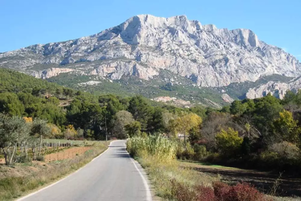 Camping le Cézanne Montagne Sainte-Victoire