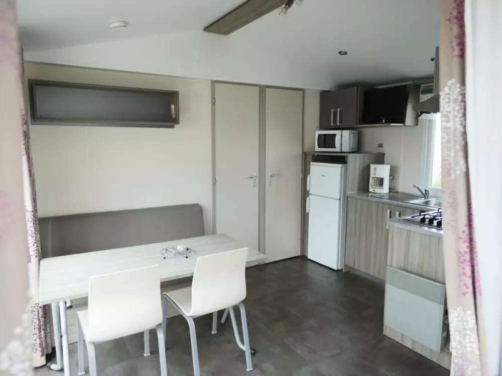 Camping Paradis Les Roses4 Sterne★★★★