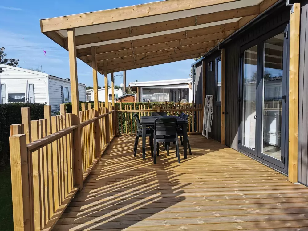 Camping Paradis Les Roses4 Sterne★★★★