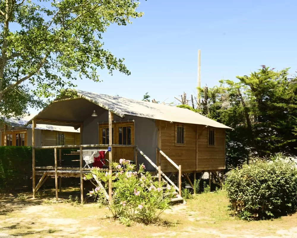 Flower Camping Le Bois d'Amour 4 étoiles★★★★