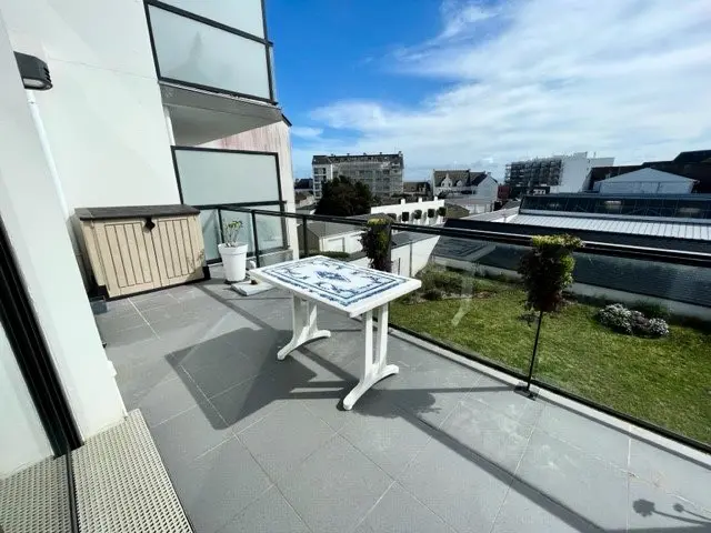 Ocean Park Residence