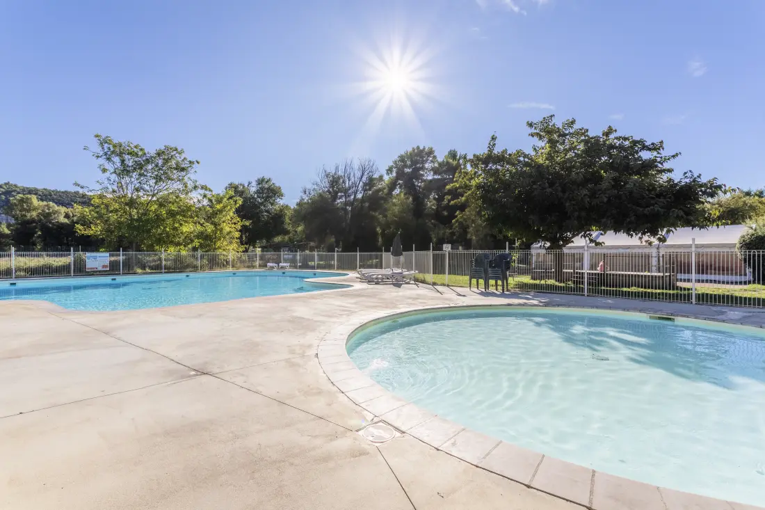 Alpha Camping Holding - Camping les Prés du Verdon 3 Estrellas★★★