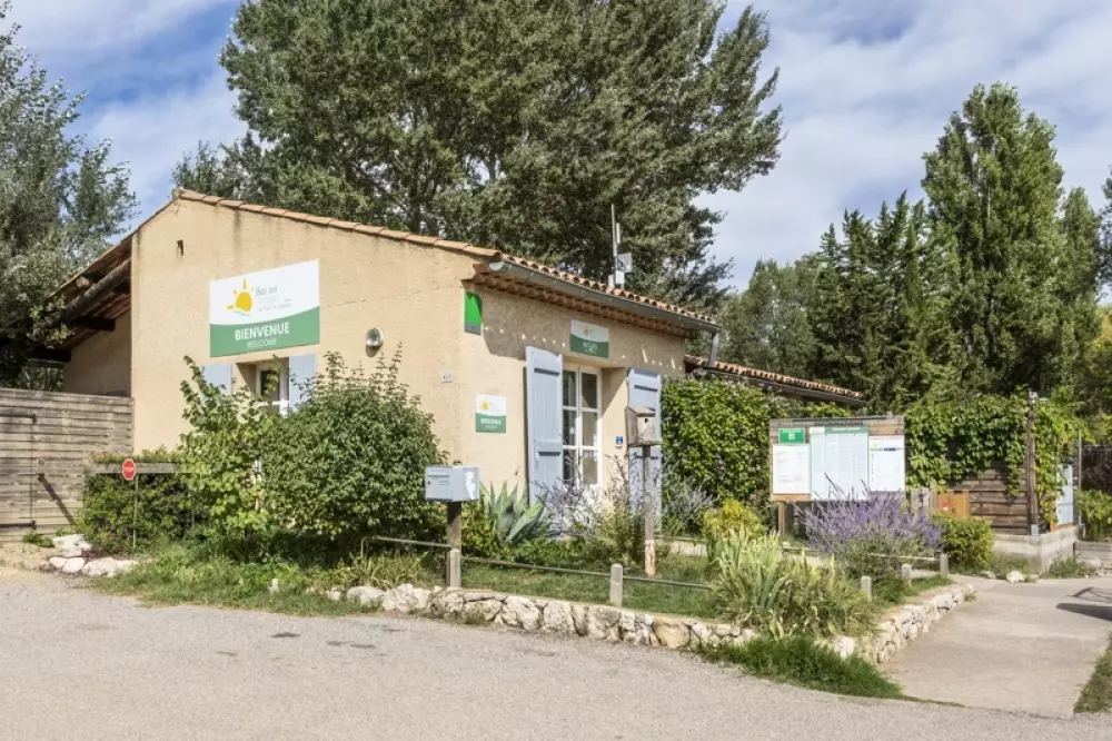 Alpha Camping Holding - Camping les Prés du Verdon 3 Estrellas★★★