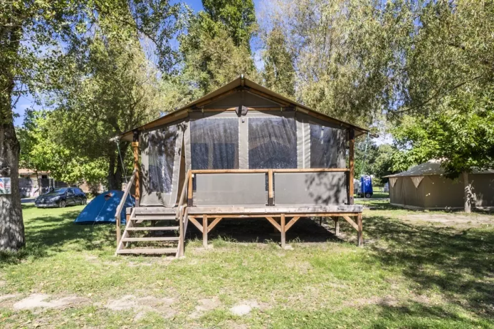 Alpha Camping Holding - Camping les Prés du Verdon 3 Estrellas★★★