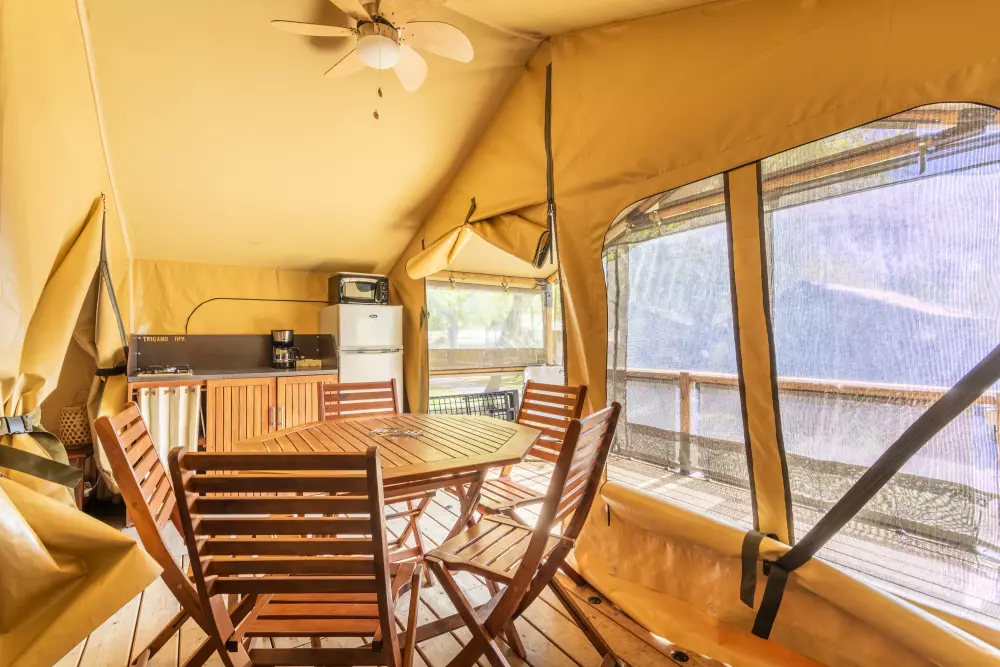 Alpha Camping Holding - Camping les Prés du Verdon 3 Estrellas★★★