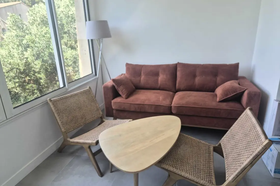 Családi apartman terasszal a tenger közelében