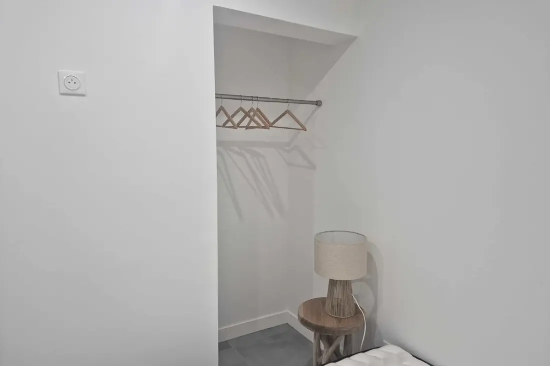 Családi apartman terasszal a tenger közelében