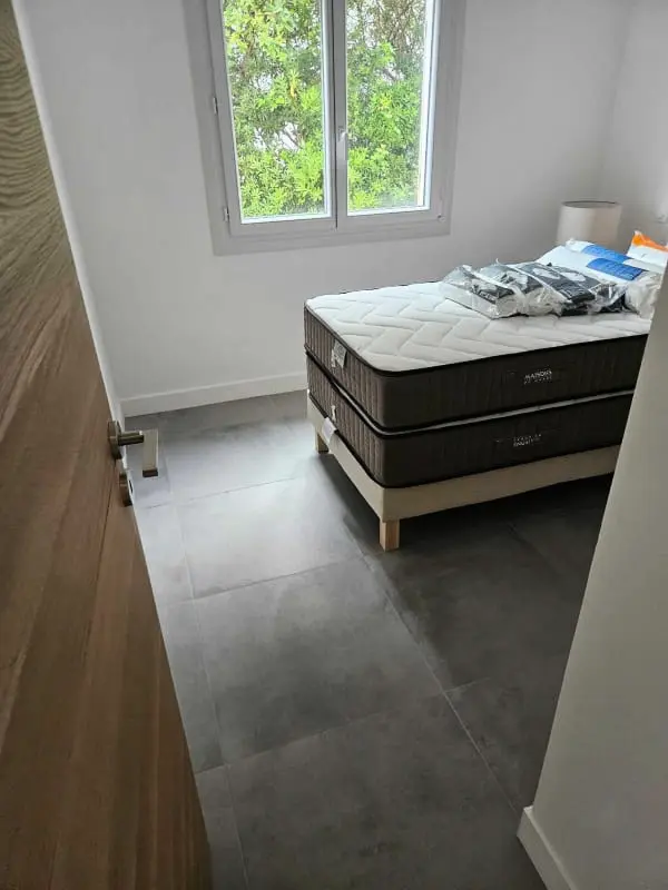 Családi apartman terasszal a tenger közelében