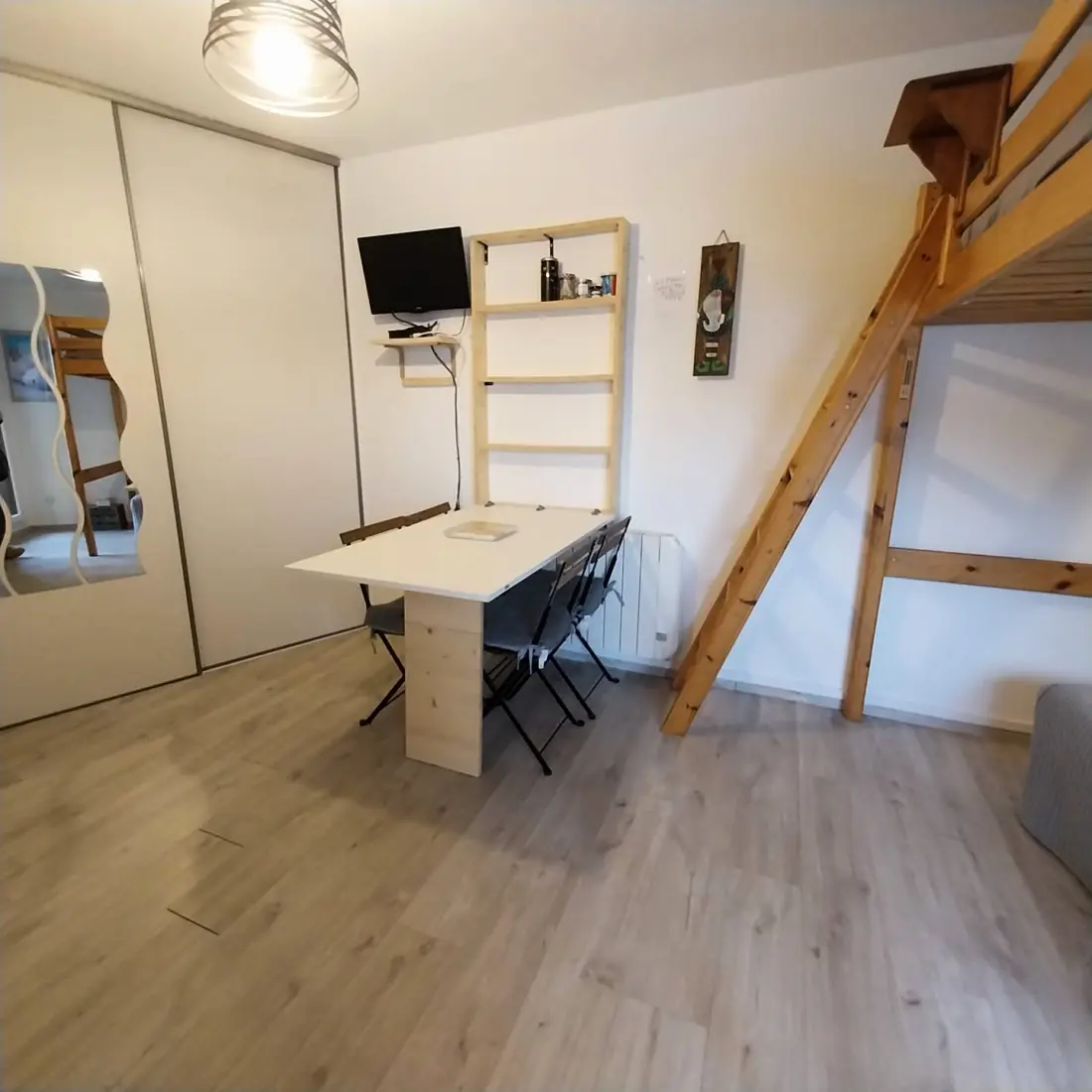 Comete Residence