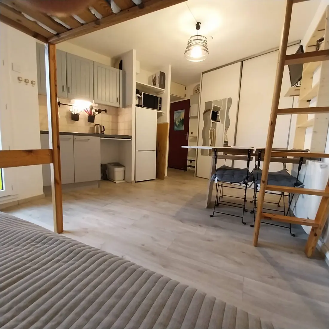 Comete Residence