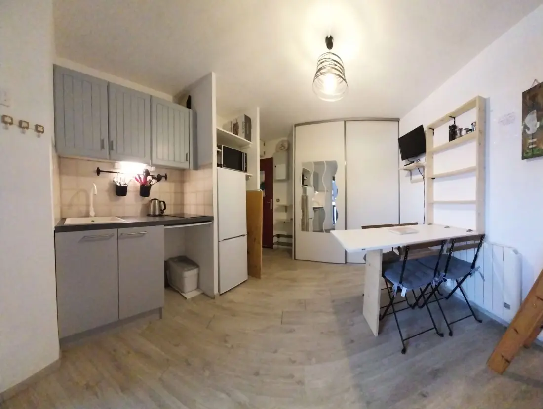 Comete Residence