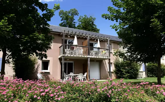 Résidence Odalys Le Hameau du Lac ***