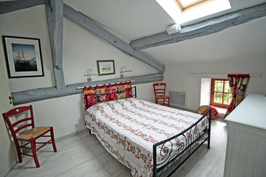 Gîte de France De kat die op 3 oren vist