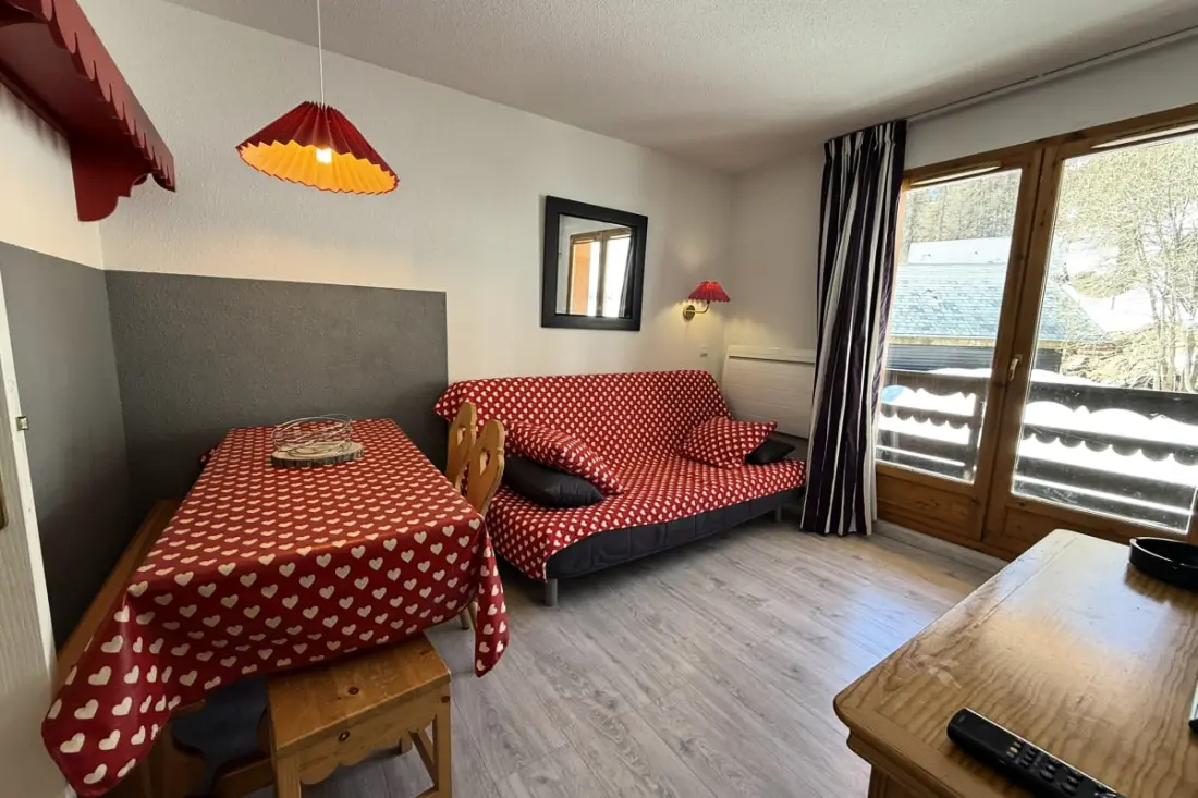 Residence Beau T2 4 Pers – Balcony, Pool & Sauna