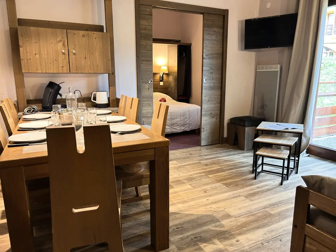Deneb Residence