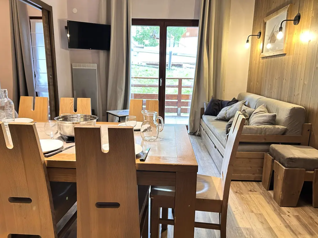 Deneb Residence