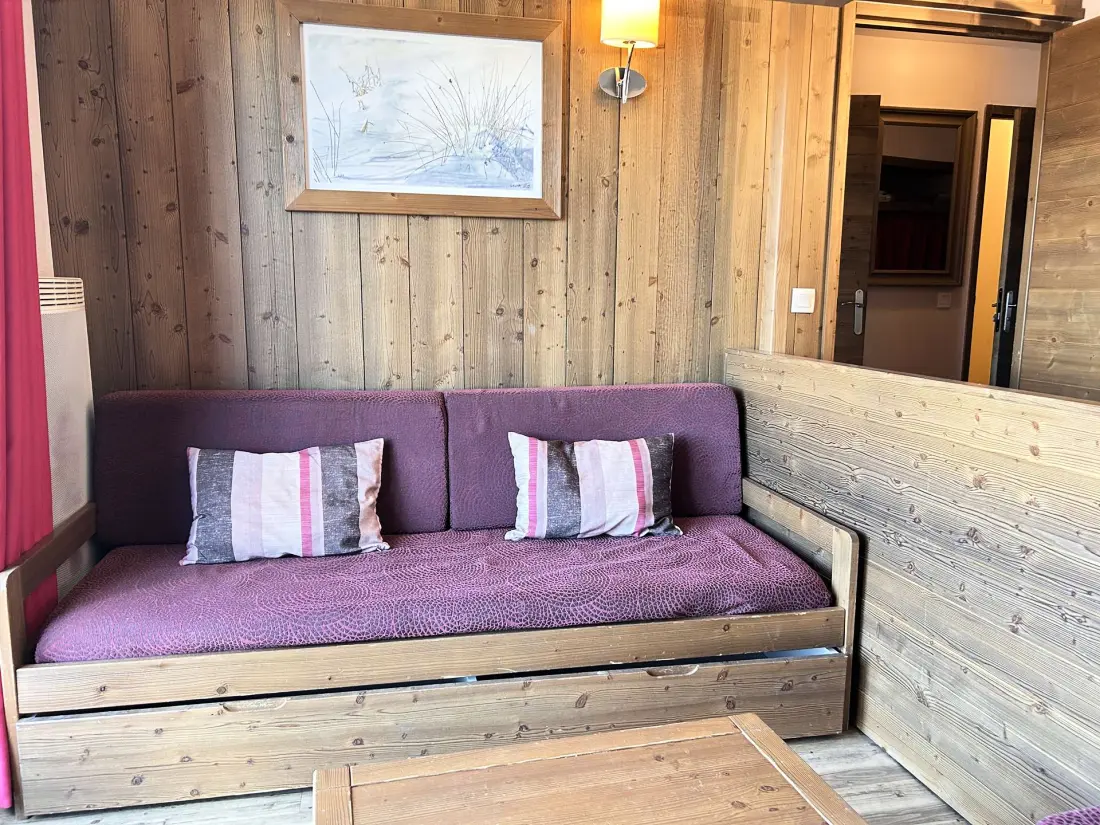 Deneb Residence