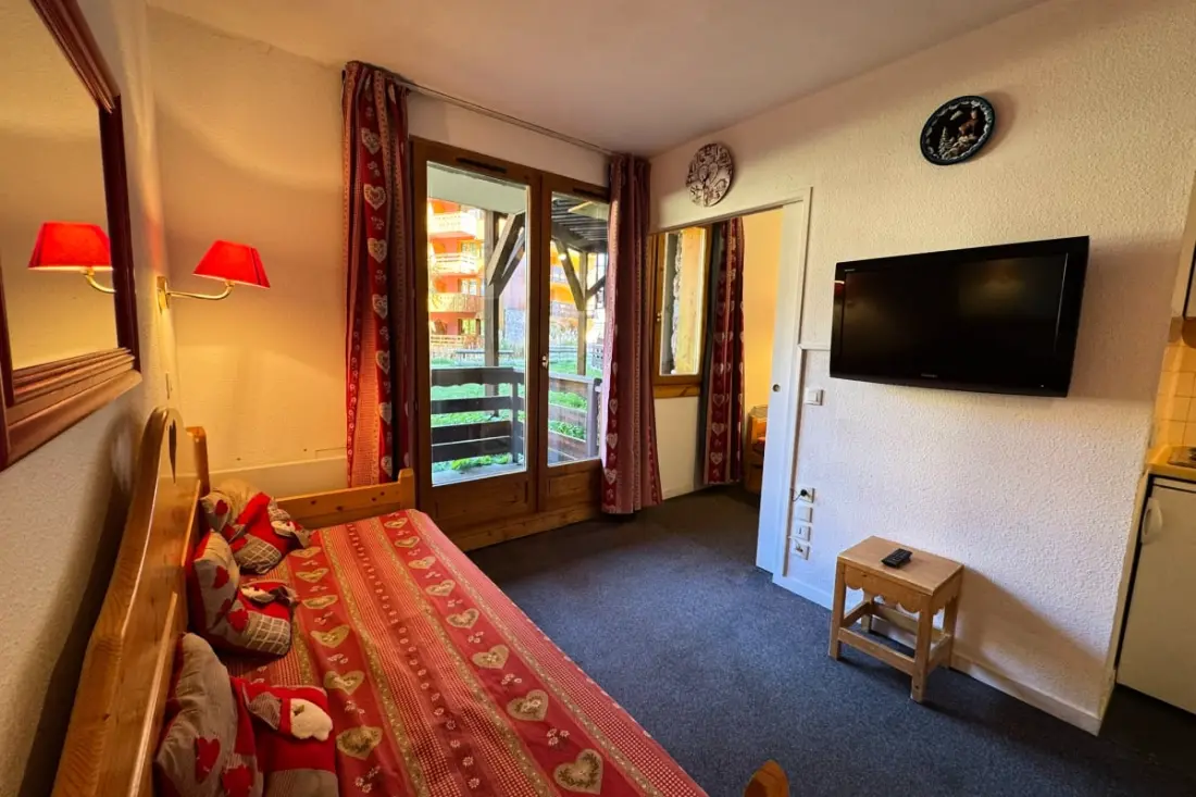 Résidence T2 6 Pers Risoul - Résidence Aldebaran - Rdc Avec Balcon Jardin
