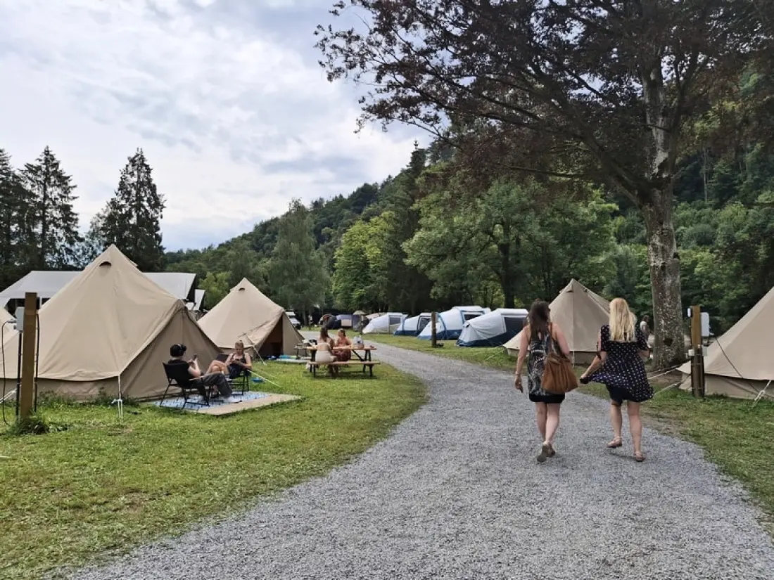 1-ouder Camping Au Bord de l'Ourthe 2 Sterne★★