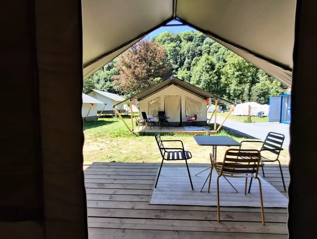 1-ouder Camping Au Bord de l'Ourthe 2 Sterne★★