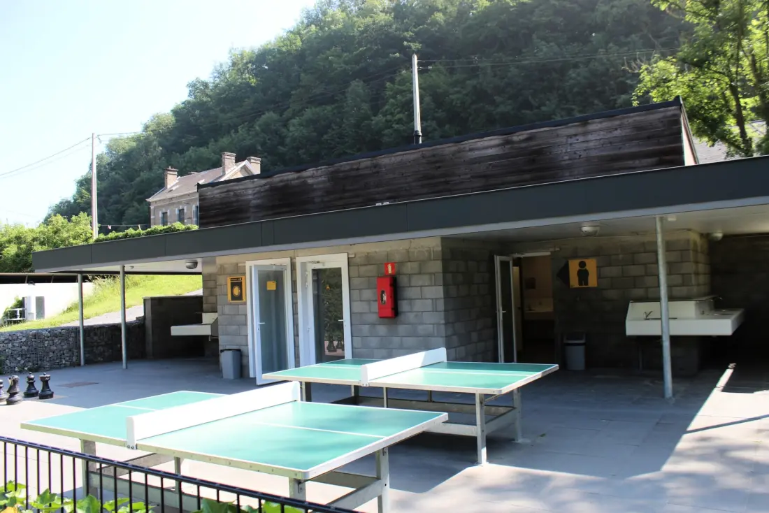 1-ouder Camping Au Bord de l'Ourthe 2 Sterne★★