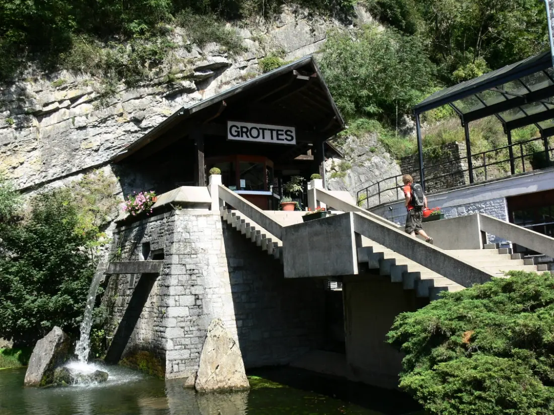 1-ouder Camping Au Bord de l'Ourthe 2 Sterne★★