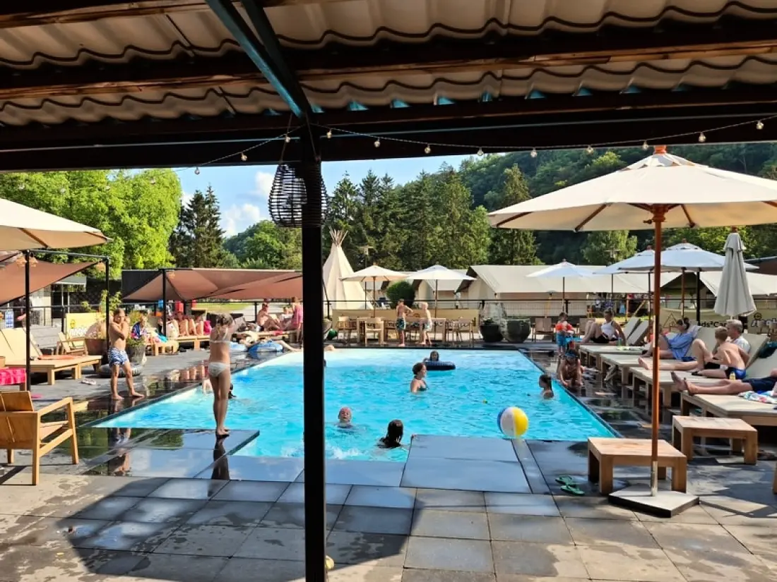 1-ouder Camping Au Bord de l'Ourthe 2 Sterne★★