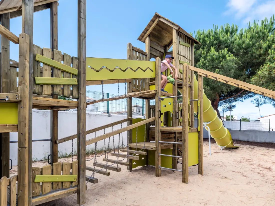 Flower Camping  Village Platin-Redoute 3 Sterne★★★