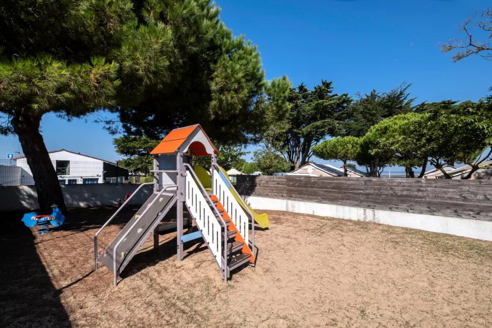 Flower Camping  Village Platin-Redoute 3 étoiles★★★