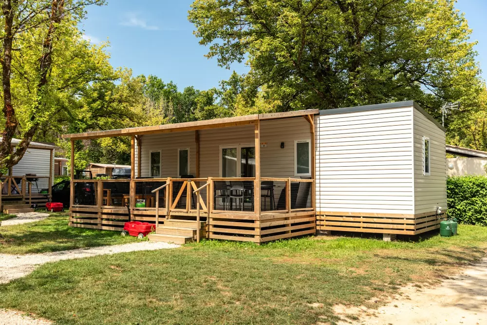 Campsite Château de Fonrives