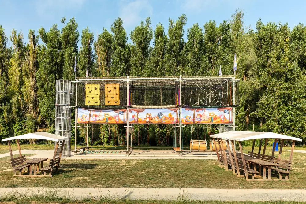 Campsite Château de Fonrives