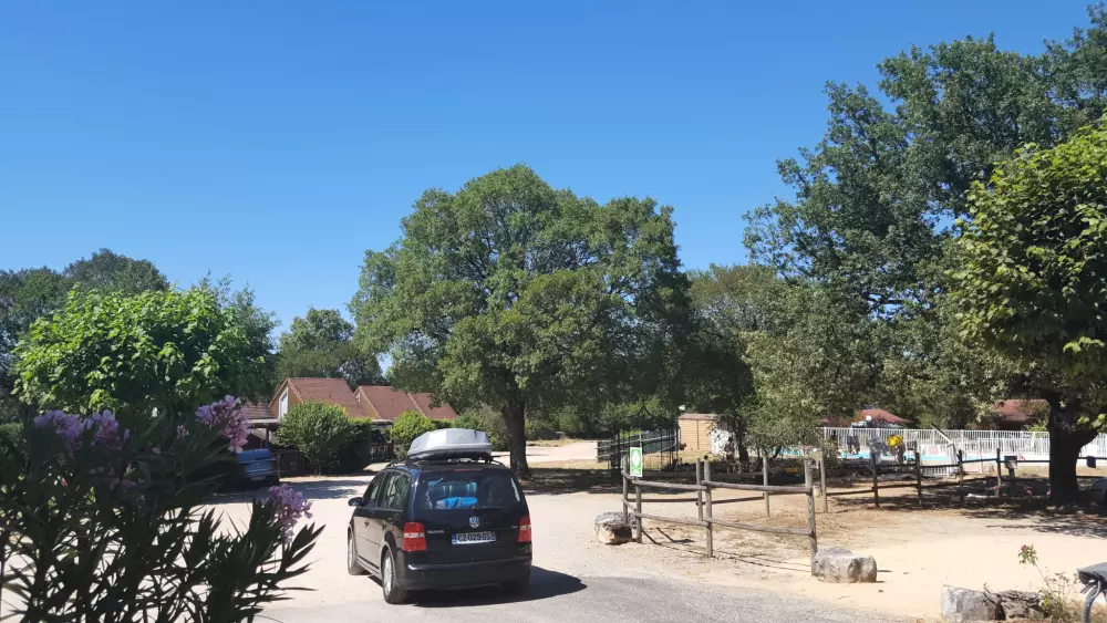 Camping LE ROC 3 Stars★★★