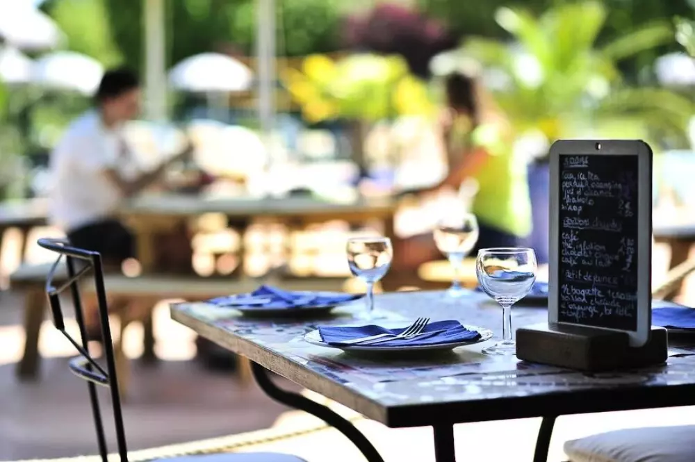 Camping Les Cigales 4 Sterne★★★★