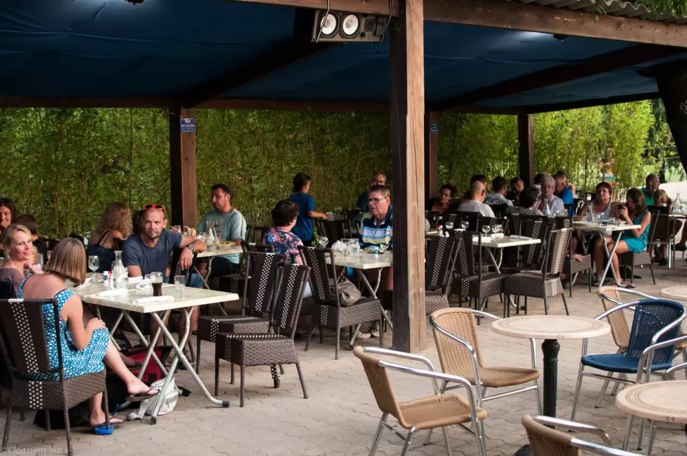 Camping Universal 4 Sterne★★★★