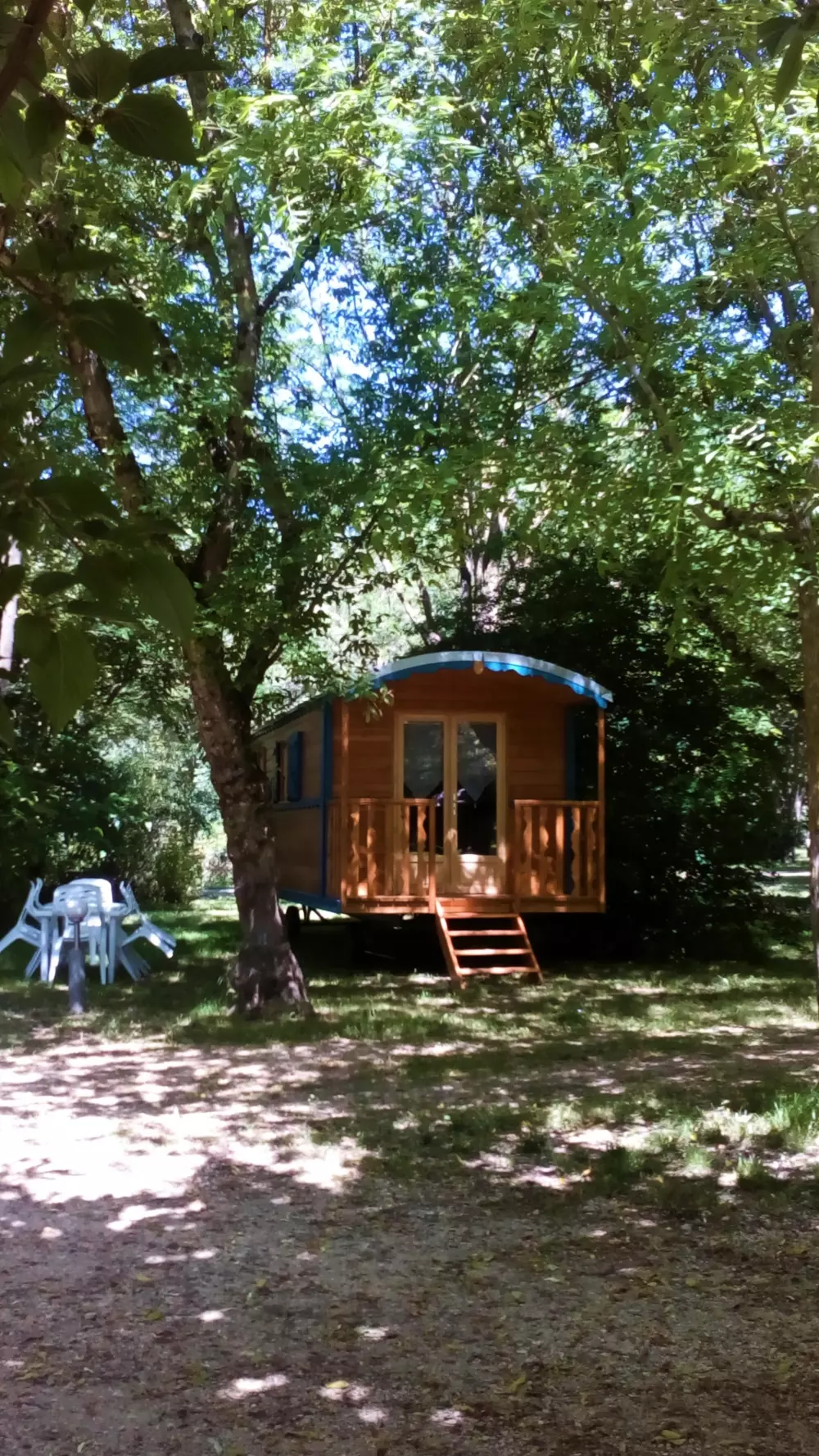 Camping Universal 4 Sterne★★★★