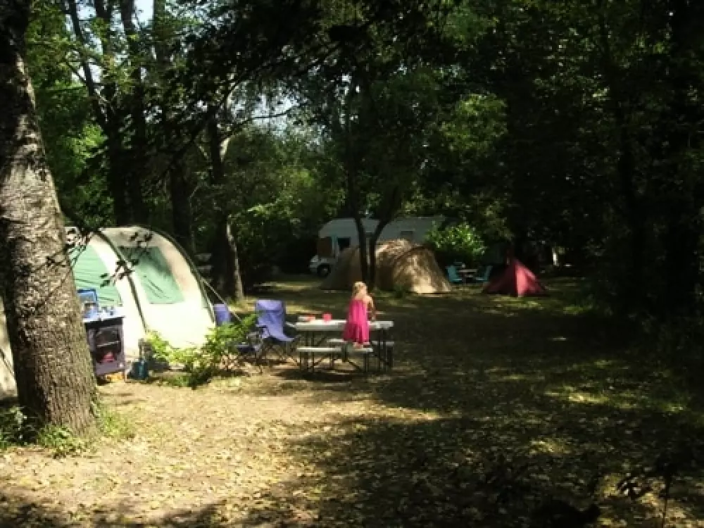 Camping Universal 4 Sterne★★★★