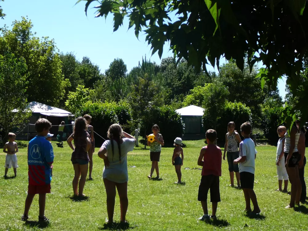 Camping Universal 4 Sterne★★★★