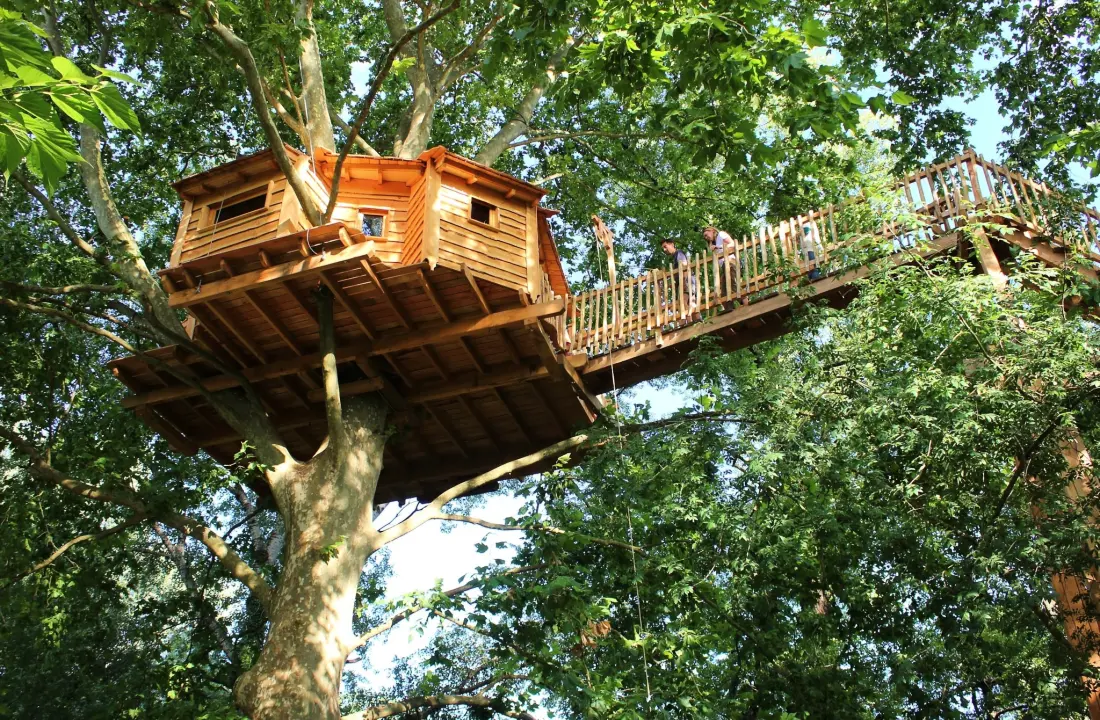 Camping Universal 4 Sterne★★★★
