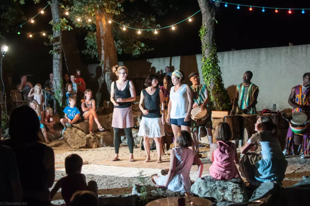 Camping Universal 4 Sterne★★★★