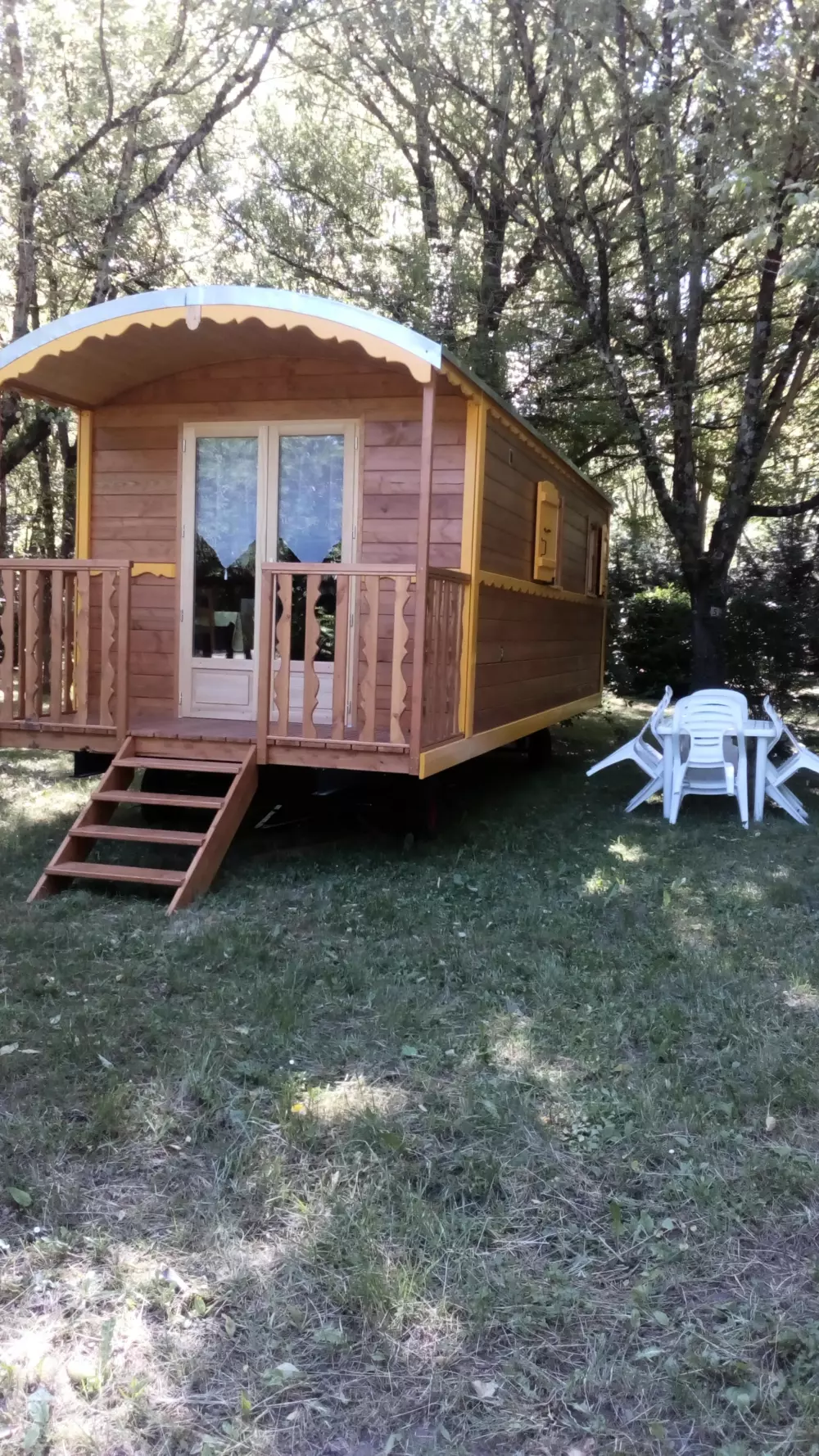 Camping Universal 4 Sterne★★★★