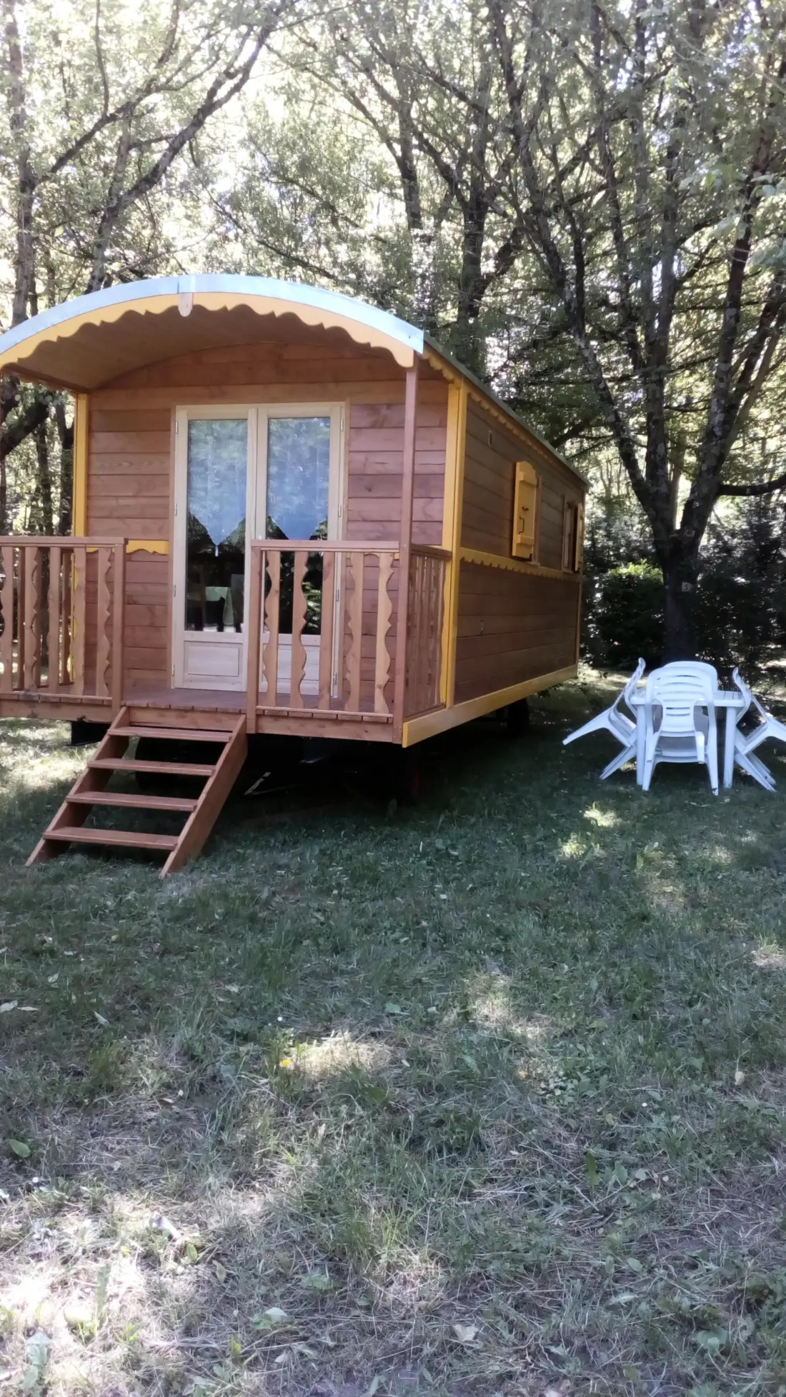 Camping Universal 4 Sterne★★★★
