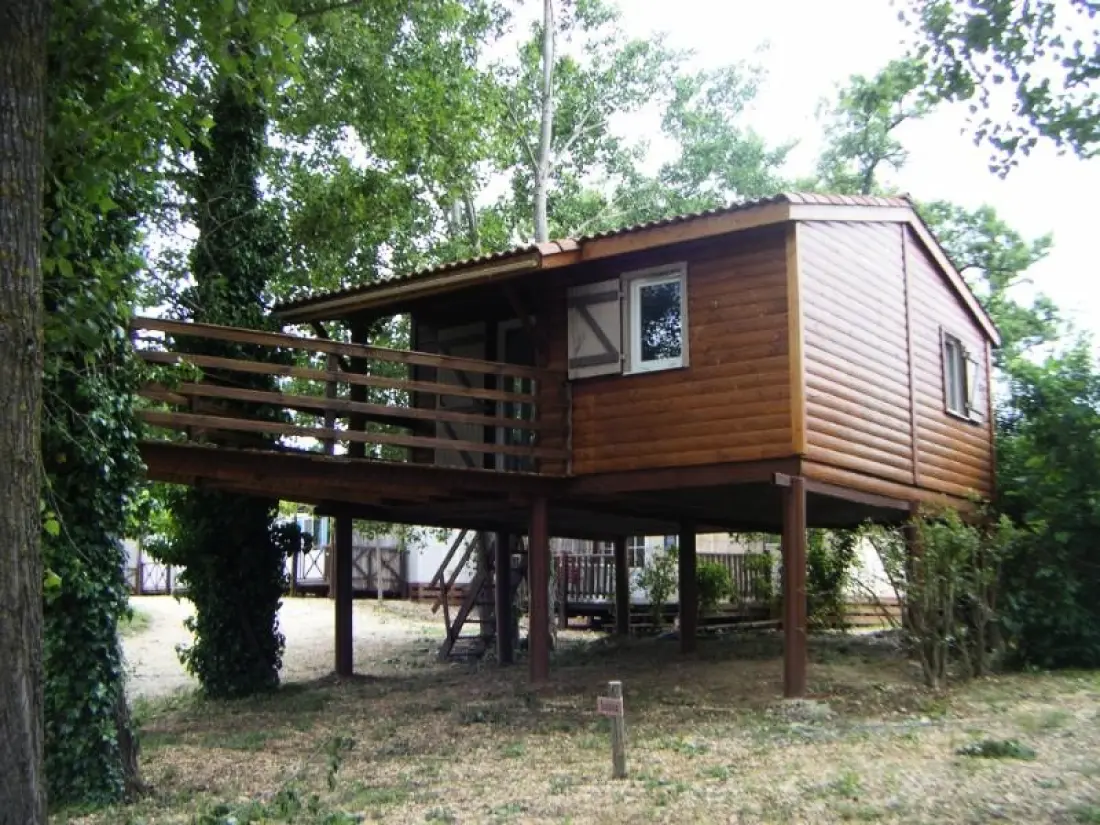 Camping Universal 4 Sterne★★★★