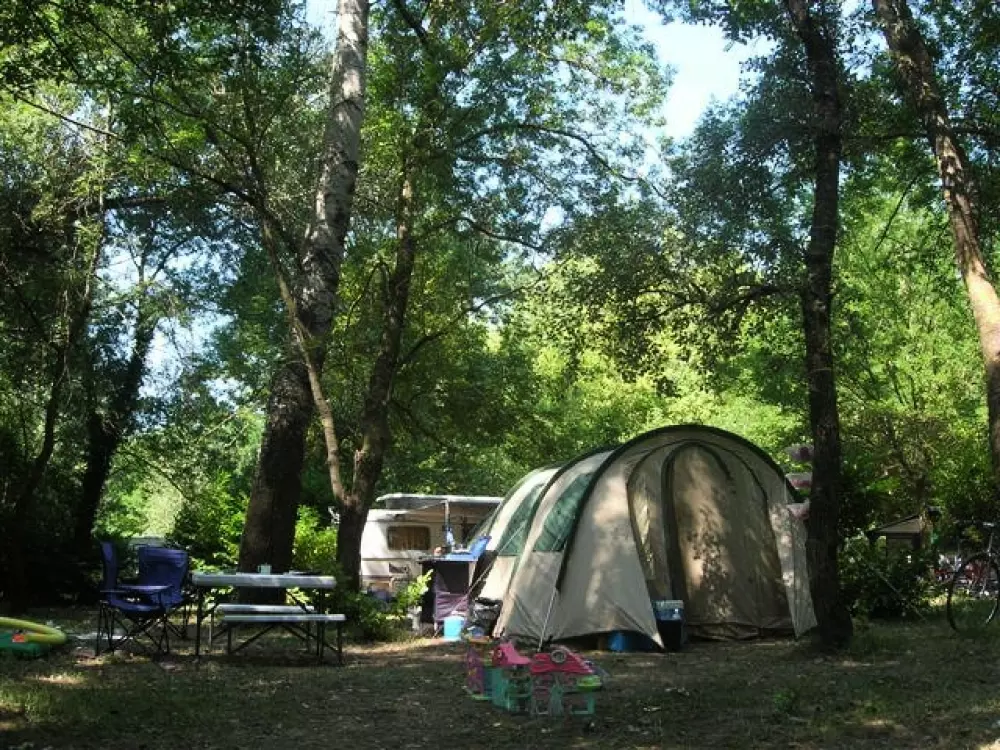 Camping Universal 4 Sterne★★★★
