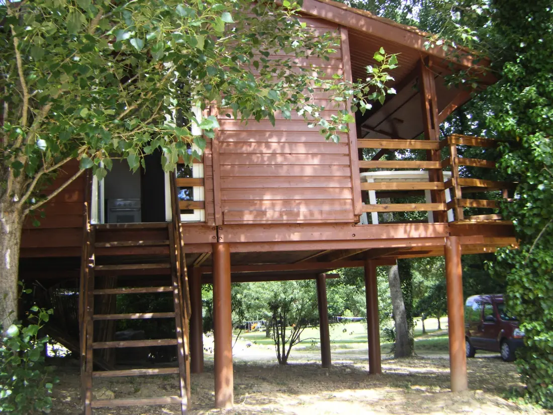 Camping Universal 4 Sterne★★★★