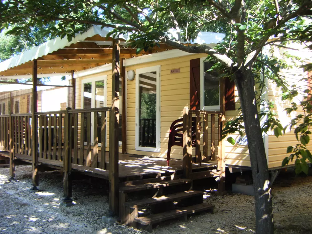 Camping Universal 4 Sterne★★★★