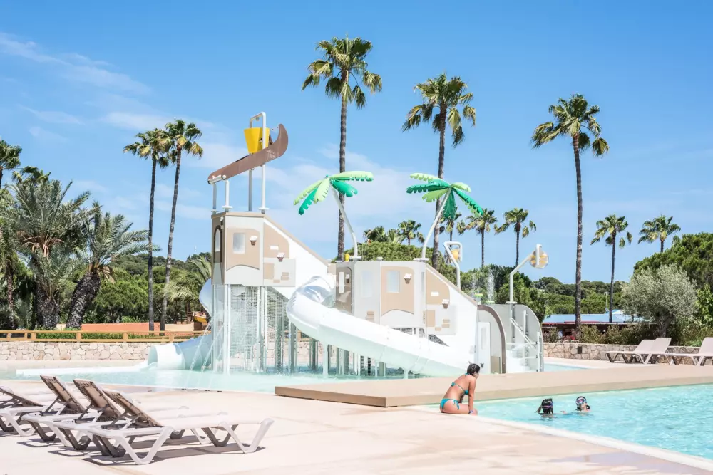 Stel Camping & Bungalow Resort 4 Stars★★★★