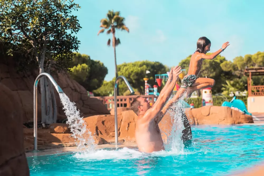 Stel Camping & Bungalow Resort 4 Stars★★★★